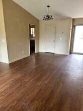 1033 DeKalb St in Auburn, AL - Building Photo - Building Photo