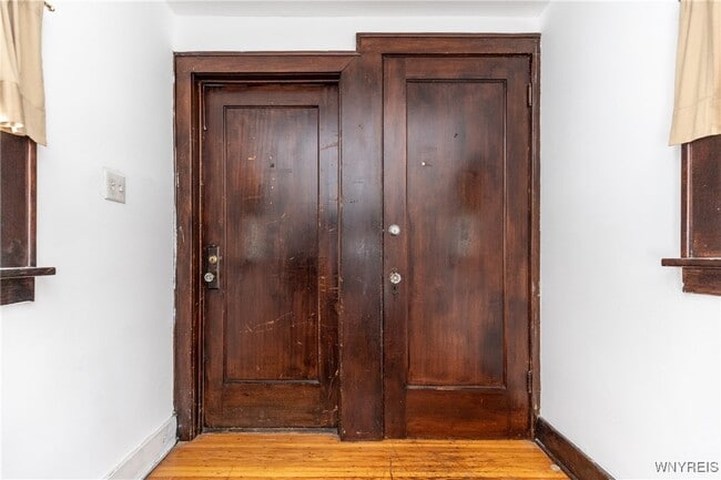 property at 189 Hamilton Dr