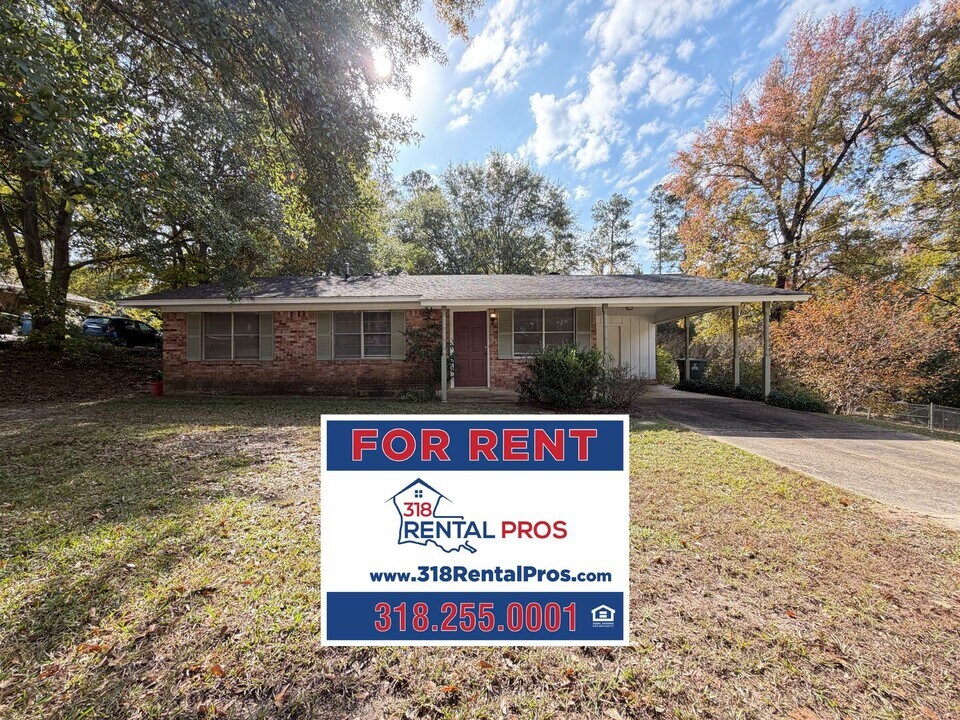 1911 Mimosa Dr in Ruston, LA - Building Photo