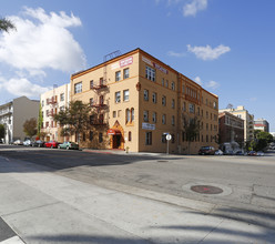 The Mariposa in Los Angeles, CA - Building Photo - Building Photo