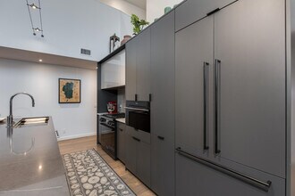 1341 E Pomelo Grove Ln in Phoenix, AZ - Building Photo - Building Photo