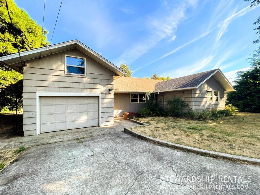 2685 Tandy Turn in Eugene, OR - Building Photo