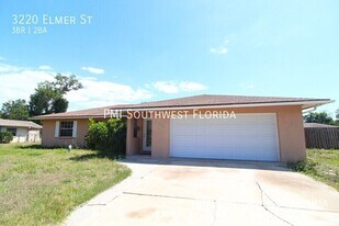 3220 Elmer St in Sarasota, FL - Building Photo