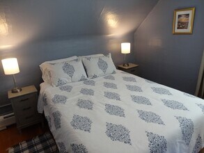 8 Russell St, Unit 8 Russell St in Waterville, ME - Building Photo - Building Photo