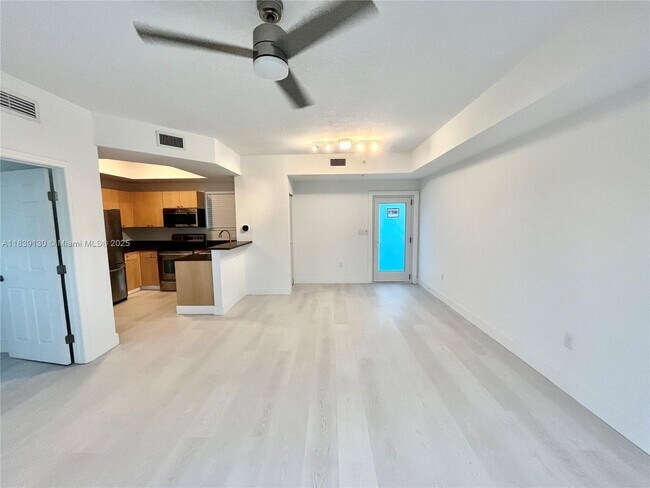 7516 NE 1st Ave in Miami, FL - Building Photo - Building Photo