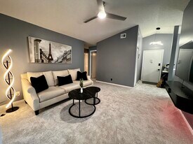 6540 Chasewood Dr in Jupiter, FL - Building Photo