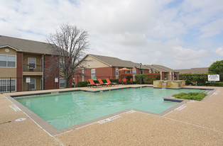 Stonebrook Village Apartments