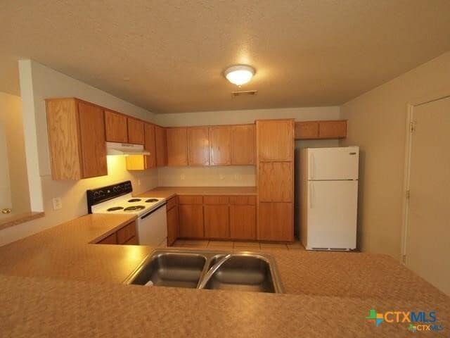 2101 Jennifer Dr