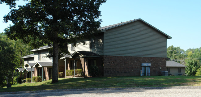 Wickford Court Apartments in Fayetteville, NC - Building Photo - Building Photo