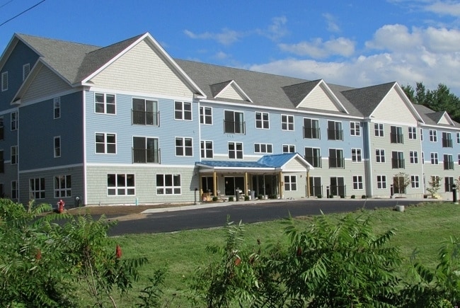 Haydenberry Commons in Milton, VT - Foto de edificio