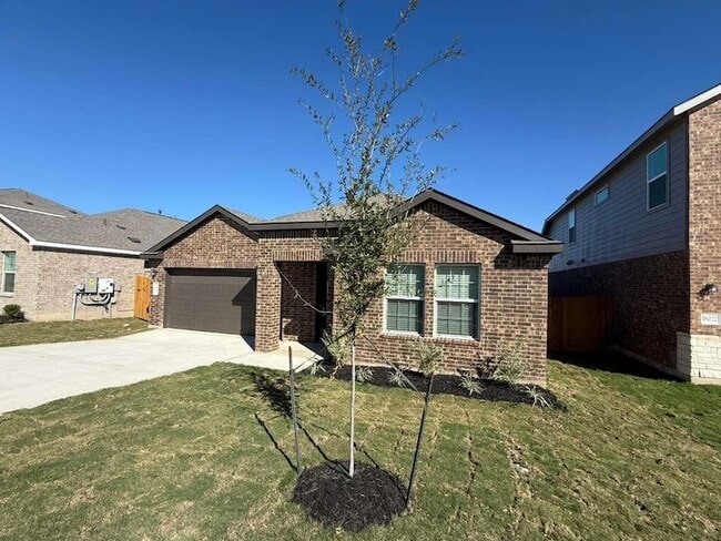 18020 Lark Sparrow Dr in Pflugerville, TX - Foto de edificio - Building Photo