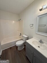 160 W Paces Dr in Athens, GA - Building Photo - Building Photo