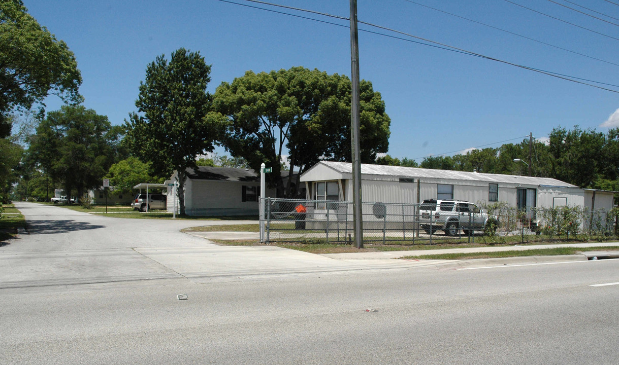 Rock Springs Mobile Home Park in Apopka, FL - Building Photo