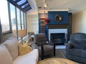 104 North St in Stamford, CT - Foto de edificio - Building Photo