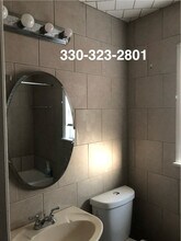 1230 Ridge Rd NW in Canton, OH - Building Photo - Building Photo