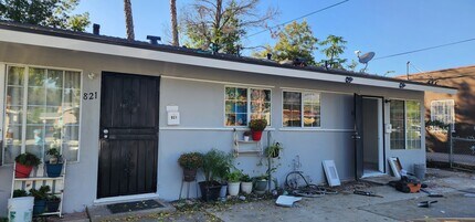 823 Worcester Ave, Unit 823 Worcester Ave in Pasadena, CA - Building Photo - Building Photo
