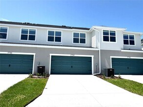 5788 Freshwater Cyn Dr in St. Cloud, FL - Building Photo - Building Photo