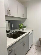 3201 NW 103rd Terrace in Coral Springs, FL - Building Photo - Building Photo