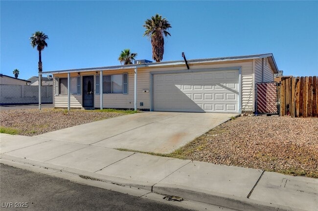 620 Palmhurst Dr in Las Vegas, NV - Building Photo - Building Photo