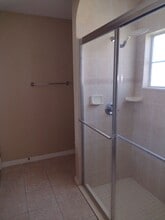 17408 SE 121st Cir in Summerfield, FL - Building Photo - Building Photo