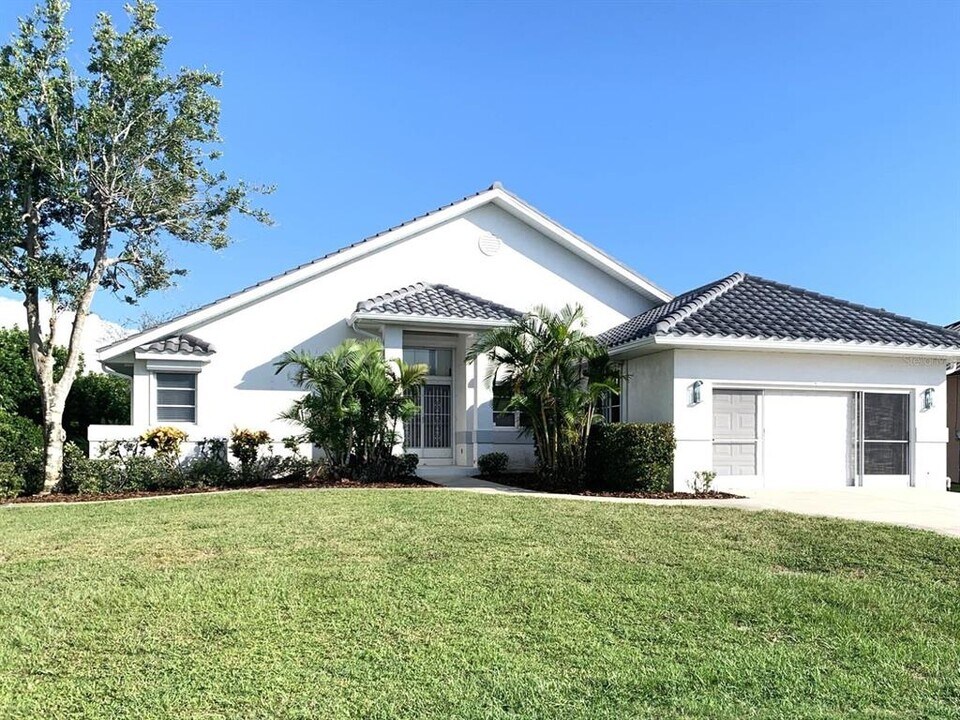 5 Amberjack Terrace in Placida, FL - Building Photo