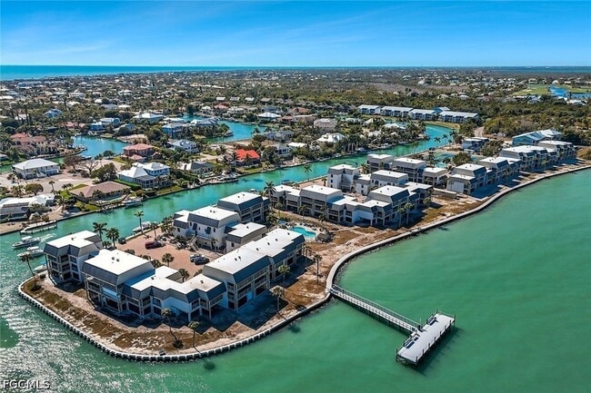 property at 760 Sextant Dr