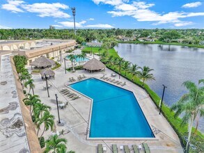 453 Lakeview Dr in Fort Lauderdale, FL - Building Photo - Building Photo