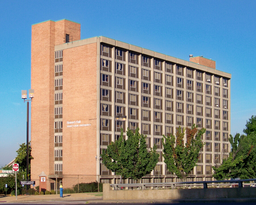 Reinert Hall in St. Louis, MO - Building Photo