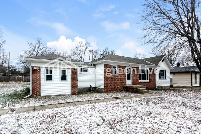 225 Burke Ave in Indianapolis, IN - Building Photo - Building Photo