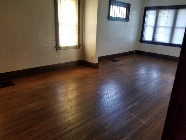 1306 Villa Ave in Sioux City, IA - Building Photo - Building Photo