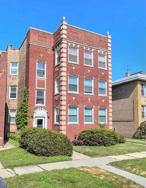 8008 S Rhodes Ave in Chicago, IL - Building Photo
