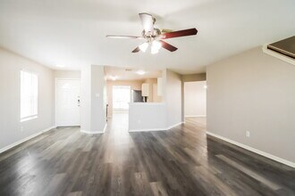 20722 Fox Hound Ln in Humble, TX - Building Photo - Building Photo