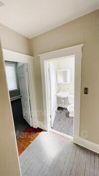 2233 Aisquith St photo'