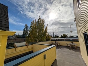 Elmwood Village in Berkeley, CA - Building Photo - Building Photo