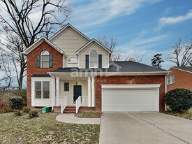 8401 Forest Shadow Cir in Cornelius, NC - Building Photo