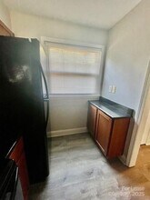 1201 Green Oaks Ln in Charlotte, NC - Building Photo - Building Photo