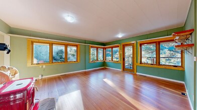 157 Boyd Ln in Estes Park, CO - Building Photo - Building Photo