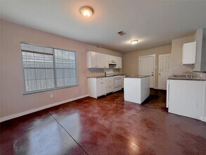 1218 Goodnight Trail in Houston, TX - Building Photo - Building Photo