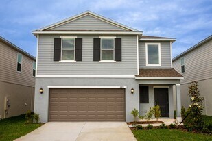 11474 Brae Wy in Dade City, FL - Building Photo