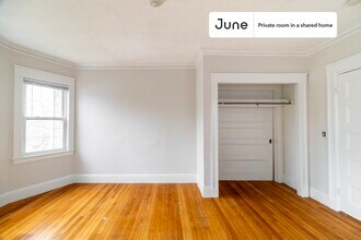Room in Shared 4 bed/2 bath home in Boston, MA - Building Photo - Building Photo