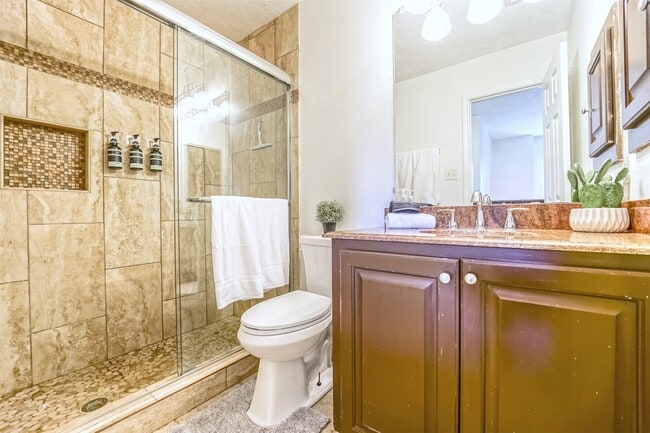 property at 718 Regency Ct