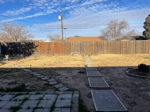 1705 Paloma in Odessa, TX - Building Photo - Building Photo