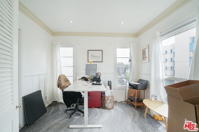 5139 Marathon St in Los Angeles, CA - Building Photo - Building Photo