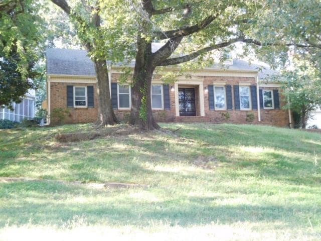 property at 2133 Cranbrook Dr