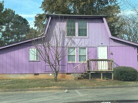 10 Cedarvilla Dr in Rock Hill, SC - Building Photo