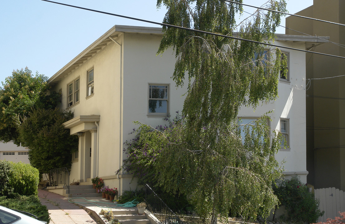 548-550 Glenview Ave in Oakland, CA - Building Photo