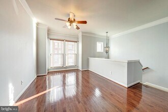 42644 New Dawn Terrace in Ashburn, VA - Building Photo - Building Photo