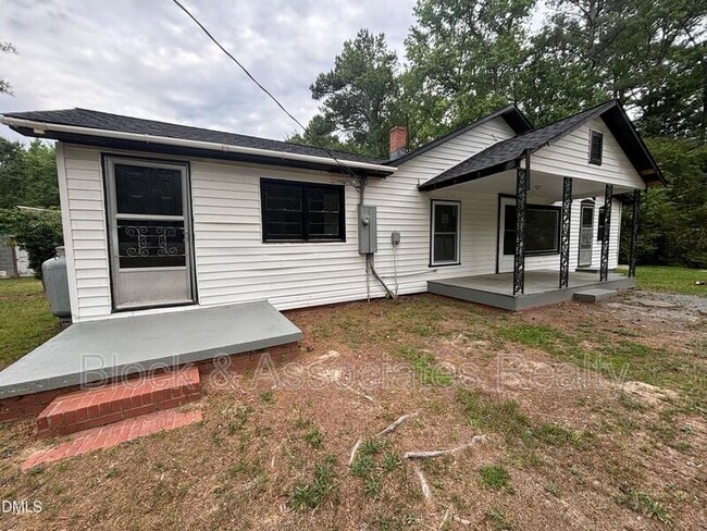 property at 87 Robert Thompson Rd