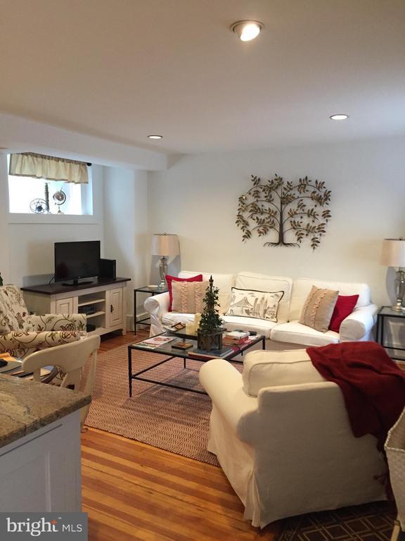 property at 235 S 21st St