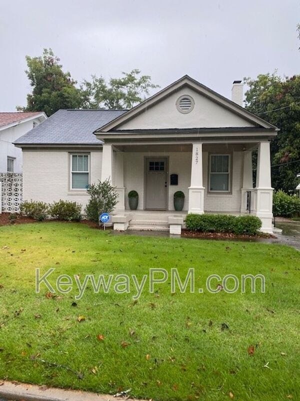 property at 1827 McDowell St